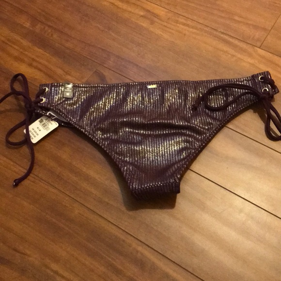 Victoria’s Secret pink swimsuit bottom - Picture 3 of 4